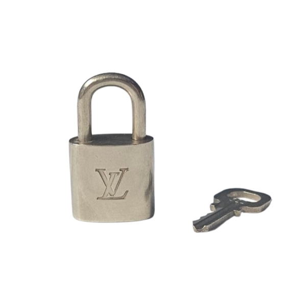 Louis Vuitton Lock & Key - Picture 1 of 10